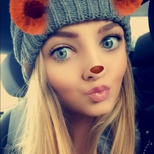 Meet your Posher, Taylor